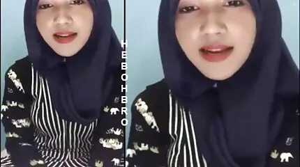 เพื่อนร่วมห้อง fucks Zoe วิดีโอ คลิป xx Bloom