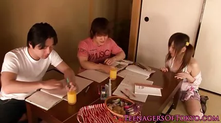 Winter Jade วีดีโอ หนัง โป fucks กับพ่อเลี้ยงของเธอ