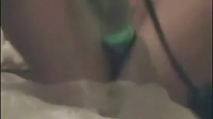 Liz Jordan ดูดและ fucks หลังจากขี่สกู๊ตเตอร์ คลิป วีดีโอ โป๋